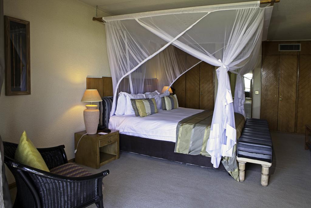 Elephant Hills Resort Victoria Falls Exterior foto